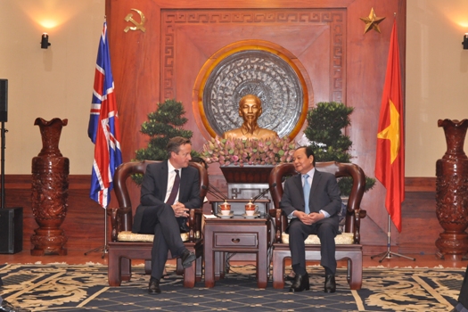 នាយករដ្ឋមន្រ្តីចក្រភពអង់គ្លេសអញ្ជើញបំពេញទស្សនកិច្ចនៅទីក្រុងហូជីមិញ